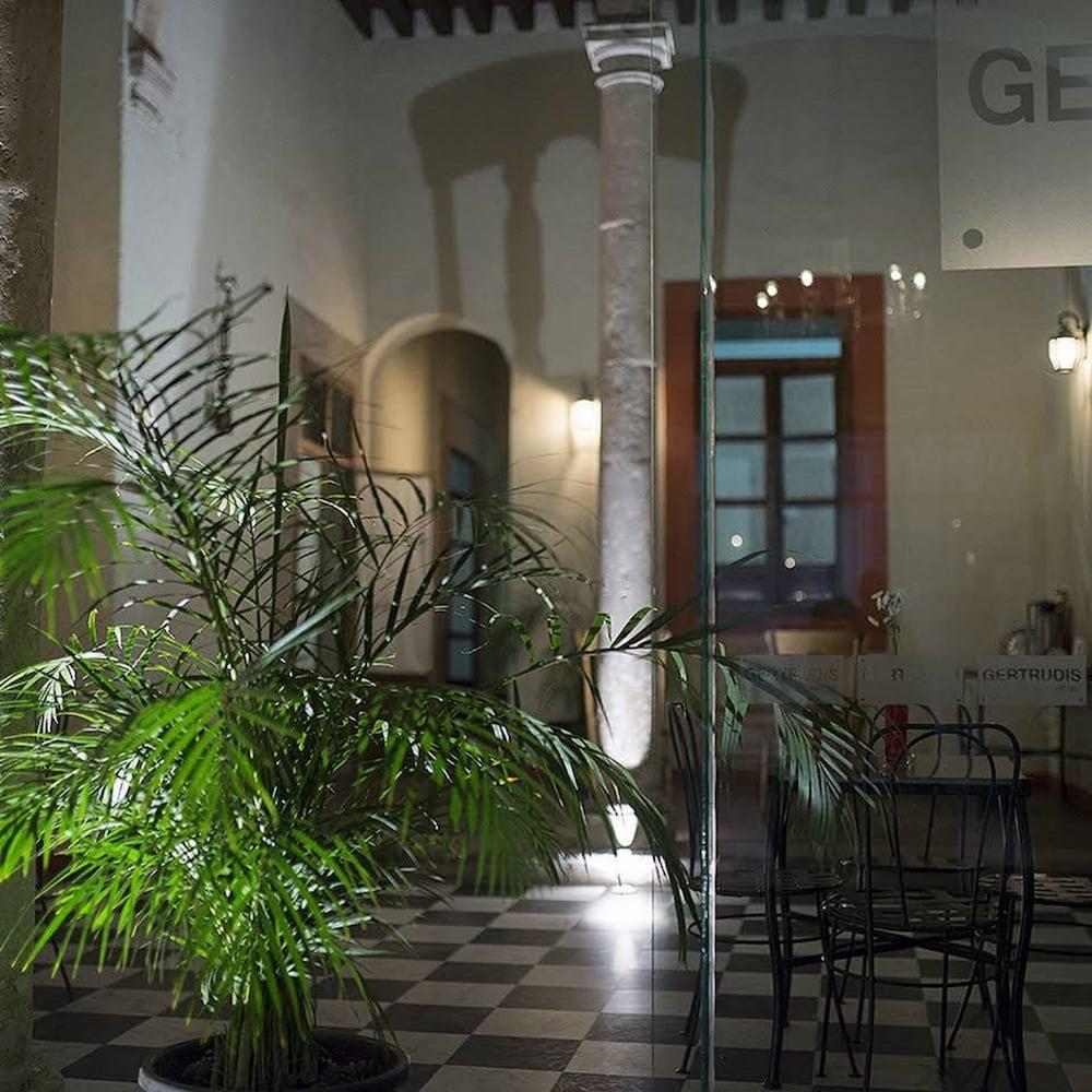 מורליה Gertrudis Hotel מראה חיצוני תמונה