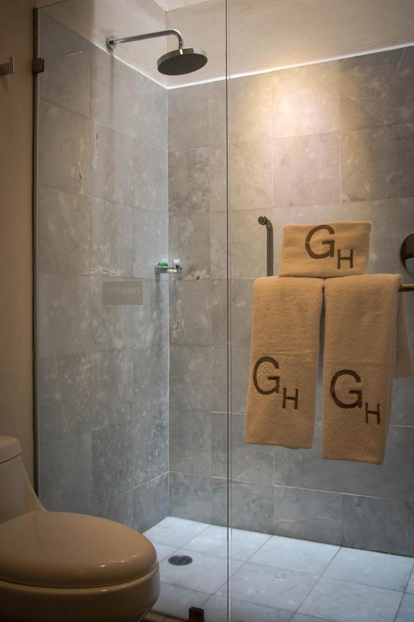 מורליה Gertrudis Hotel מראה חיצוני תמונה